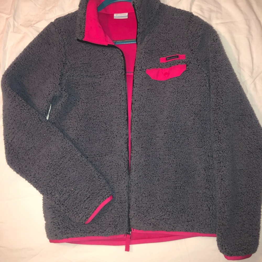 Columbia fuzzy jacket
